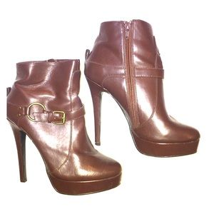 Brown leather heeled booties